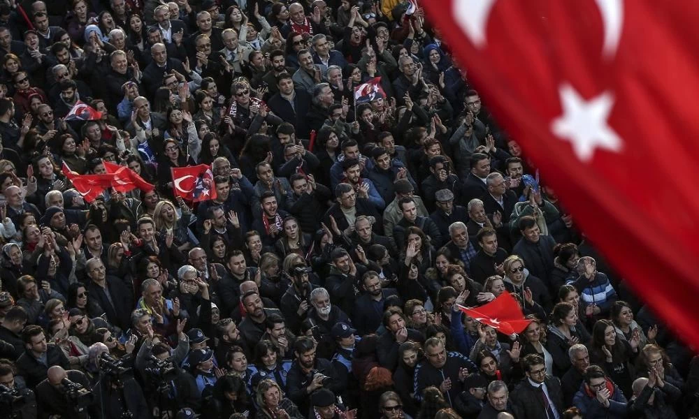 Oι Τούρκοι ''κήρυξαν'' τον ''πόλεμο'' στις ΗΠΑ: ''Θα καταλάβουμε το Ιντσιρλίκ''